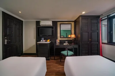 Deluxe Double or Twin Room with City View — Hanoi Ancient Paradise Hotel